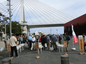 �u�����̗l�q�v